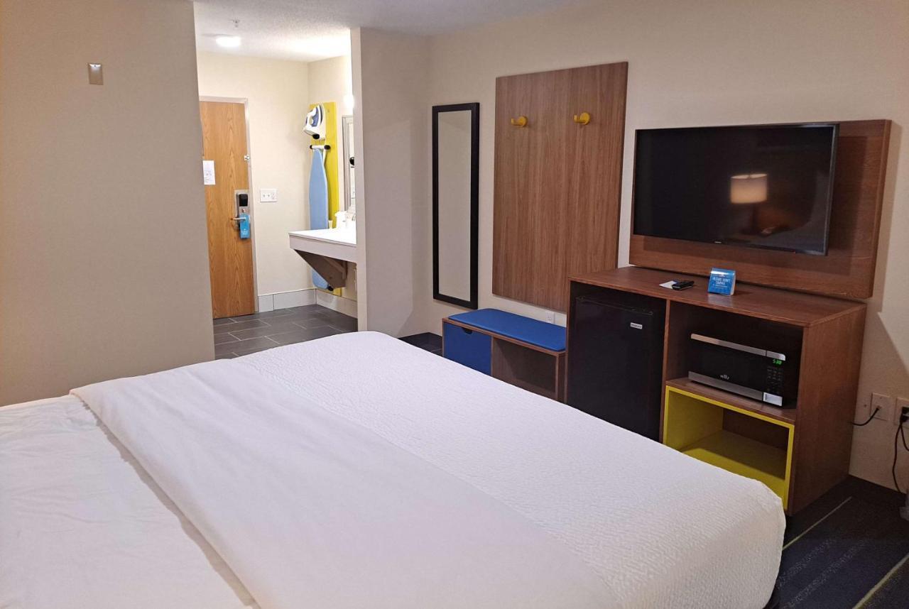 Days Inn By Wyndham Grayson מראה חיצוני תמונה